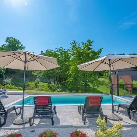 Bonissa, A Private And Tranquil Haven Amidst Nature Ferienhaus